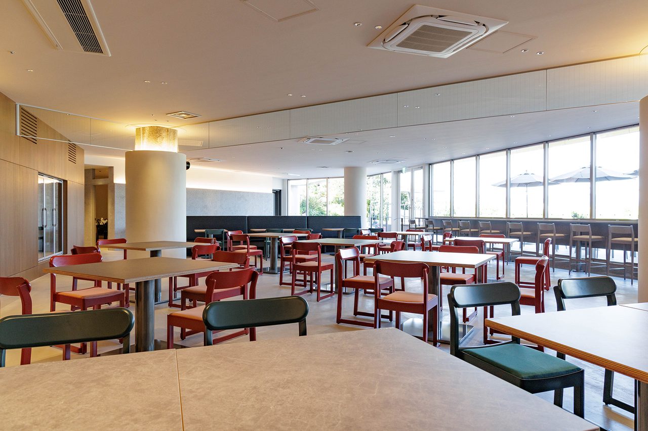 re:Dine の店内