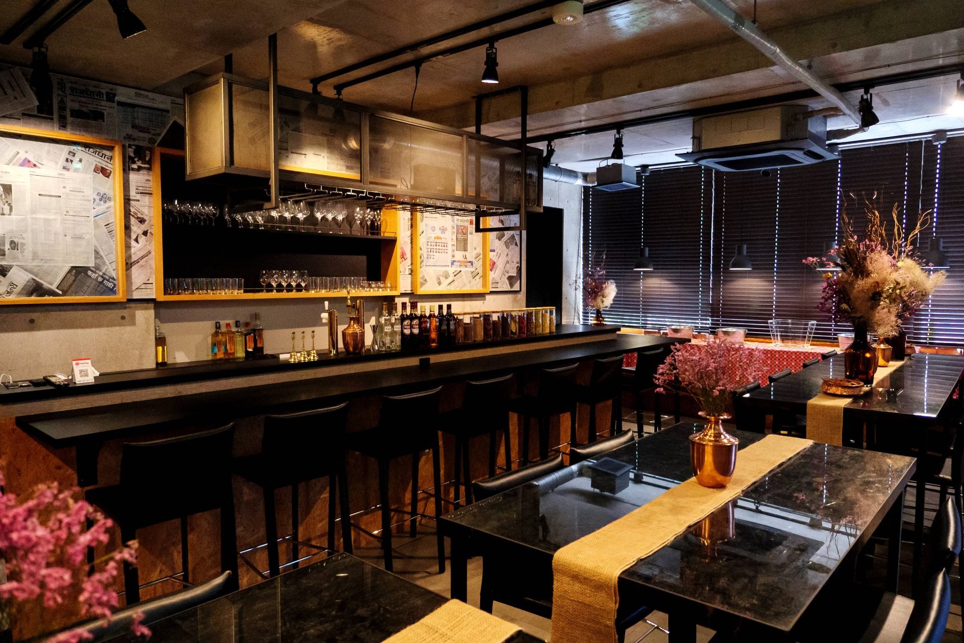シェア型レストラン西新宿 の店内
