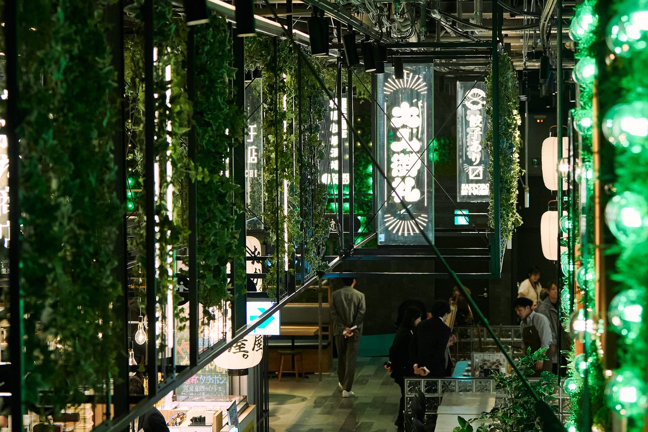 re:Dine の店内