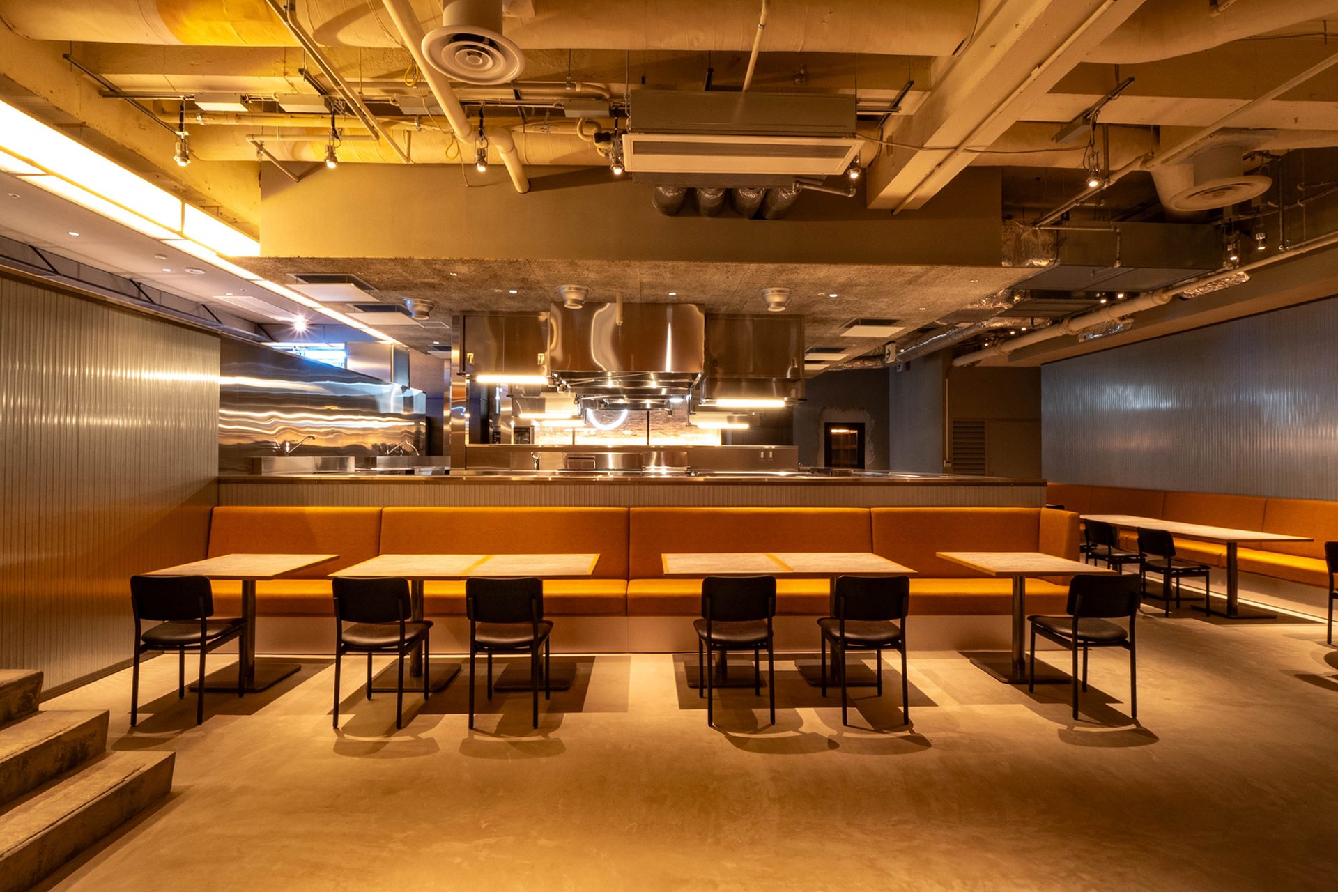 re:Dine の店内